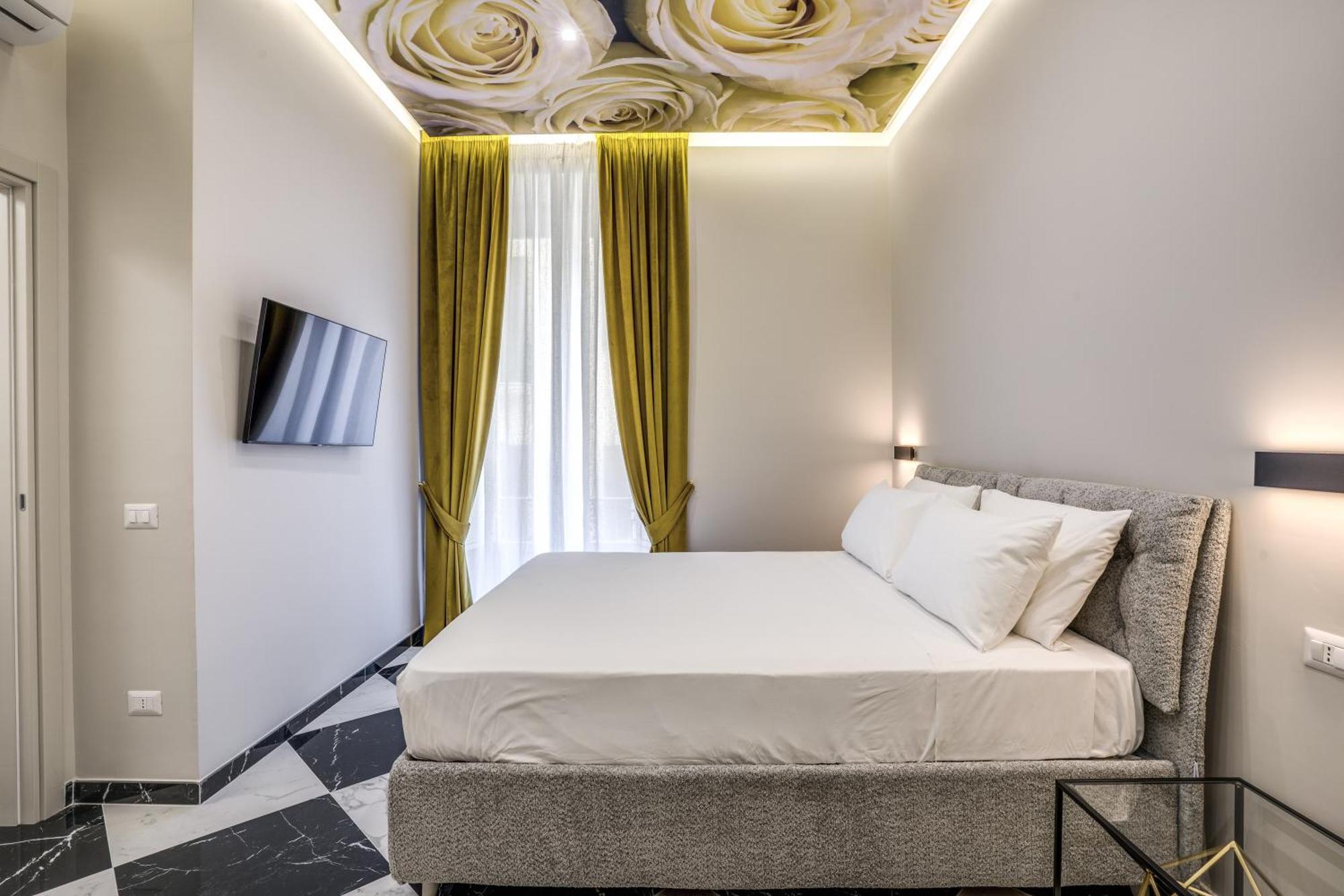 Lady Rose One Apartment